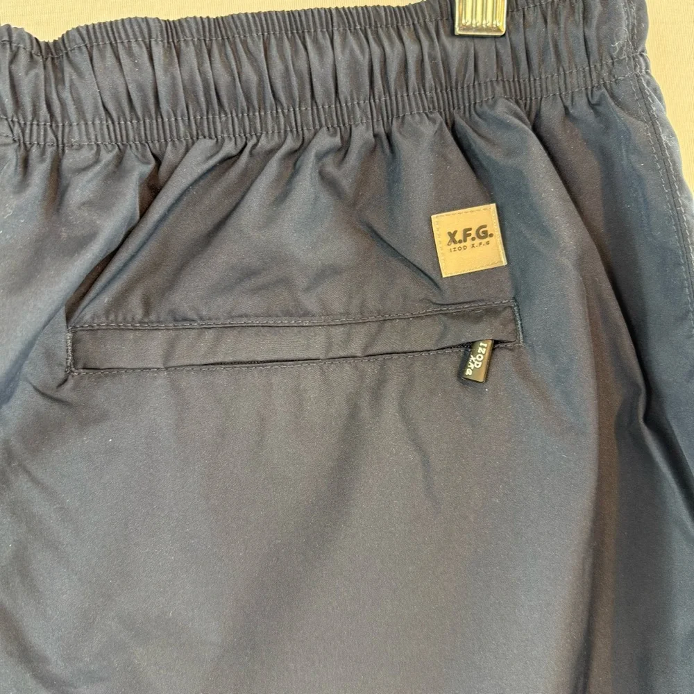 Izod these cargo